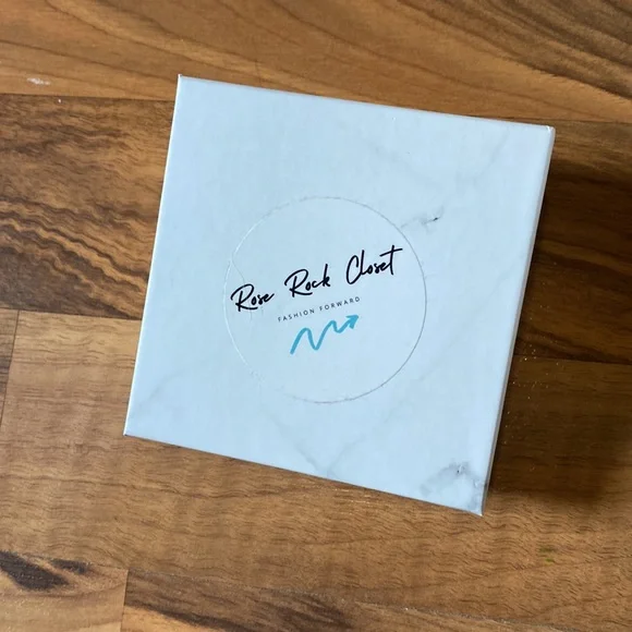 Never Worn Black Rose Rock Closet Earrings - Picture 2 of 5